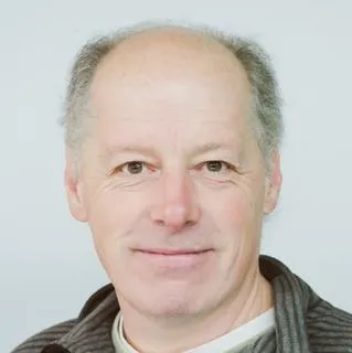 Headshot of Mark  Priestley