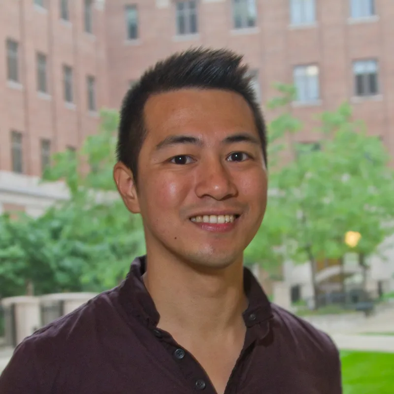 Headshot of Ricardo  Punzalan